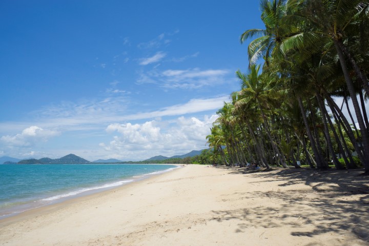 Cairns-beach-landscape